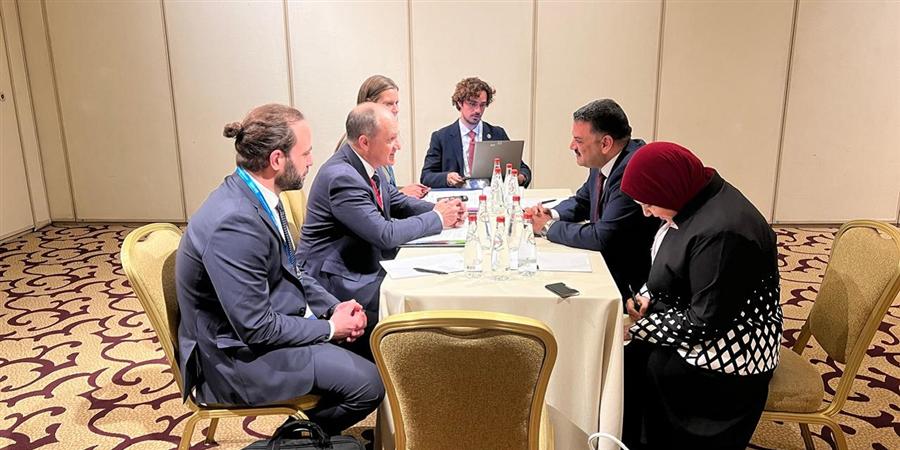 رئيس هيئة الثروة المعدنية يبحث فرص جذب استثمارات أجنبية بقطاع التعدين